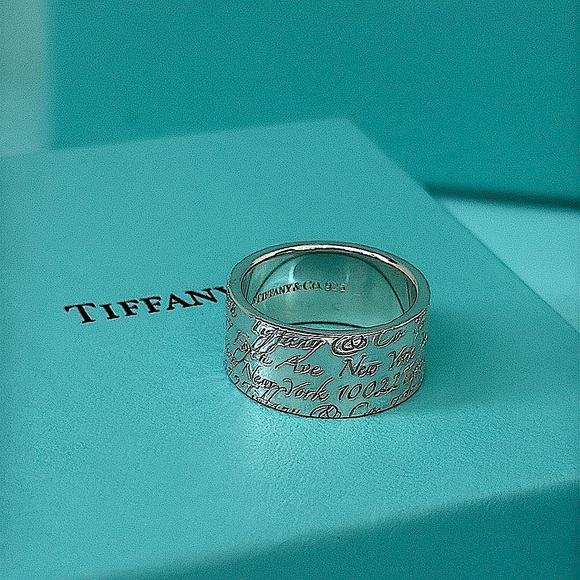 🩵8 1/2 Tiffany & Co. Wide Notes 727 Fifth Ave New York Ring Band - RETIRED RING - Picture 5 of 14